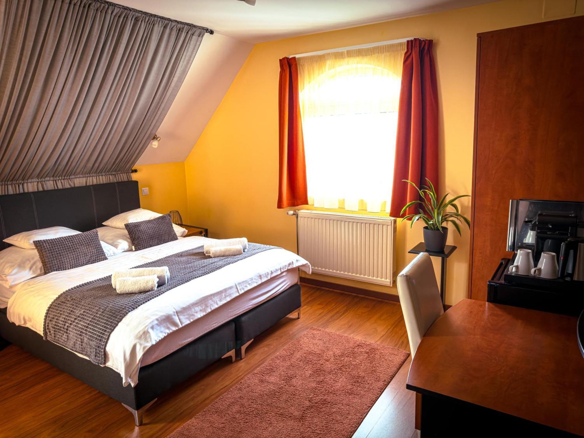 Barackvirag Vendeghaz Hotel Tihany Bagian luar foto